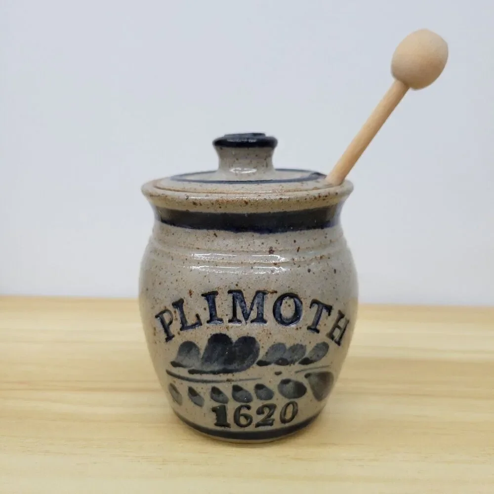 Plimoth 1620 Stoneware Honey Pot with Lid and Dipper – Historic Reproduction - Picture 5 of 12